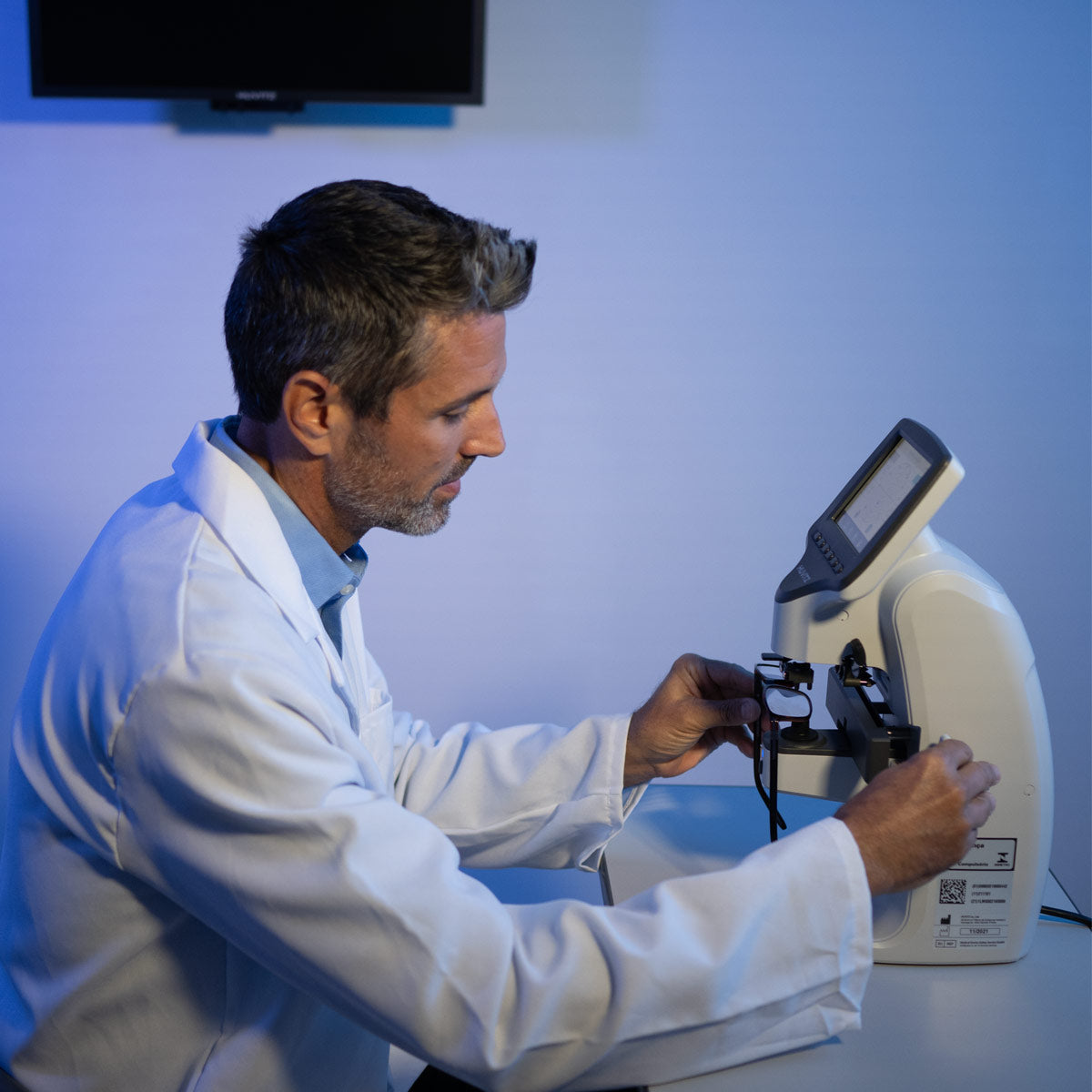 Lensometro digital Huvitz 3564HLM1